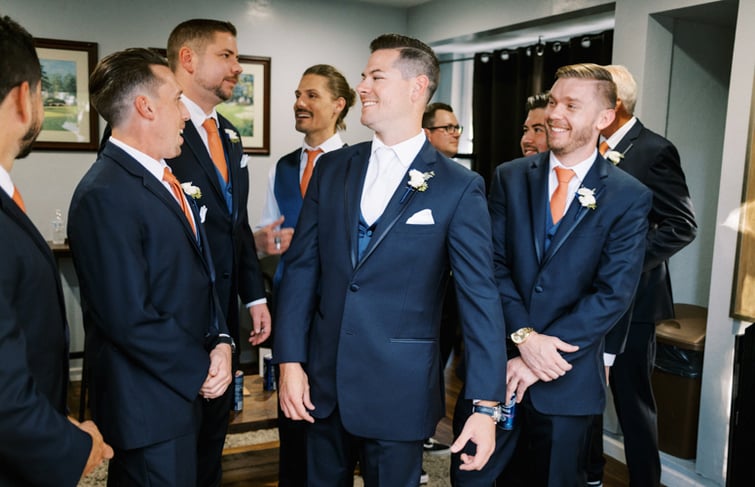 GROOMSMEN LOOKING DAPPER IN NAVY SUITS AT LINDSAY GROVE