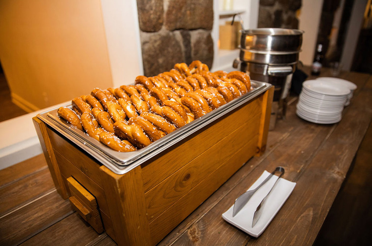 Soft pretzel bar late night snack - Boulder Creek by Wedgewood Weddings