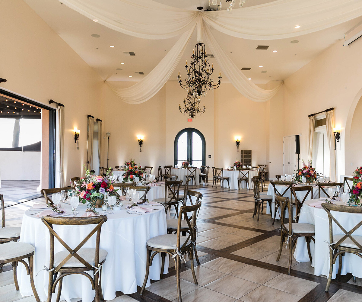 Elegant Grand Hall - Avensole Winery by Wedgewood Weddings
