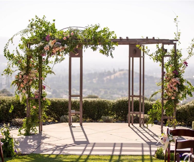 GREENERY FORWARD ARCH DISPLAY AT BOULDER RIDGE, CALIFORNIA