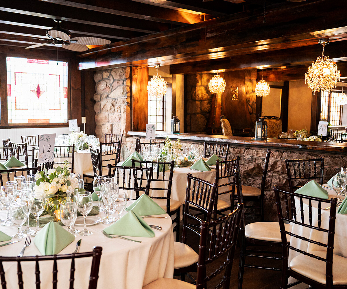 Reception space at Craftwood Peak by Wedgewood Weddings