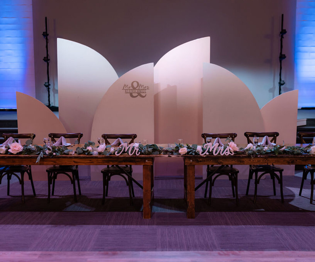 Head table with backdrop - Creekside Terrace by Wedgewood Weddings