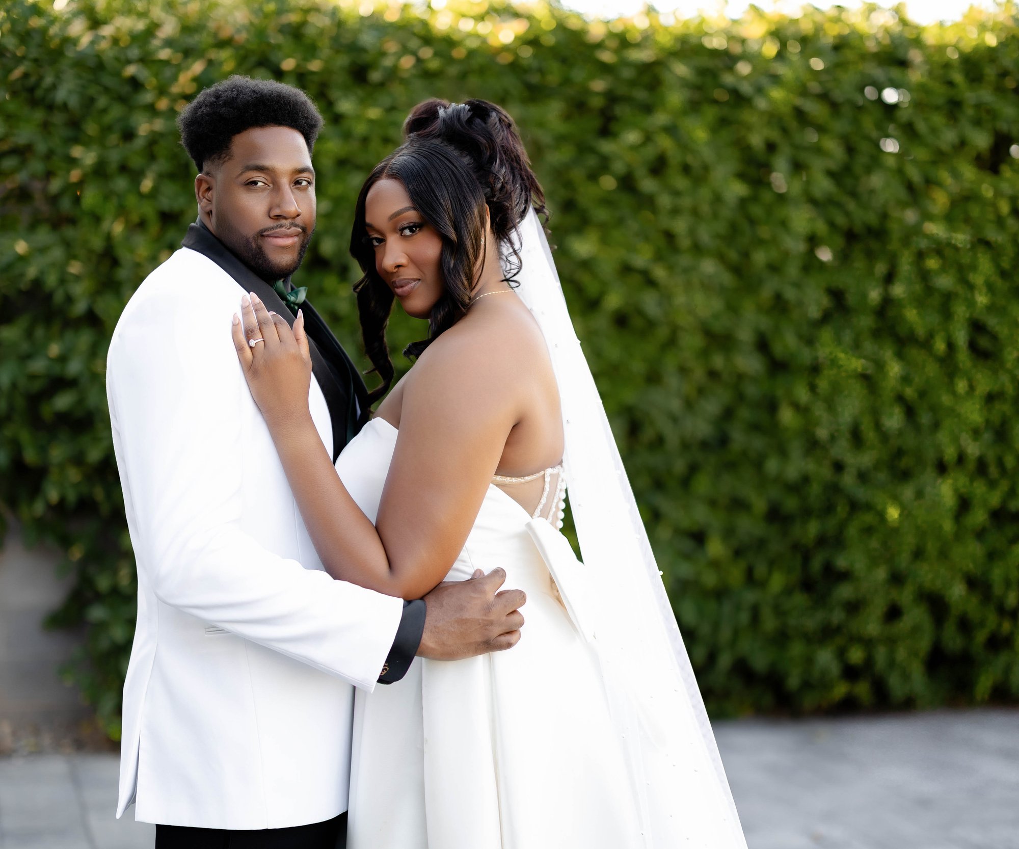 Elegant outdoor wedding portrait in Phoenix