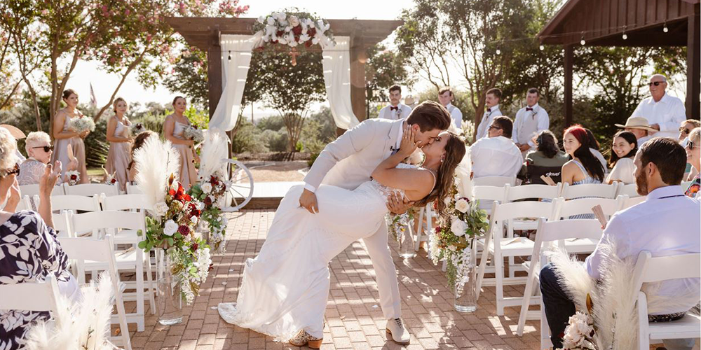 Madi and Nick's first kiss as husband and wife