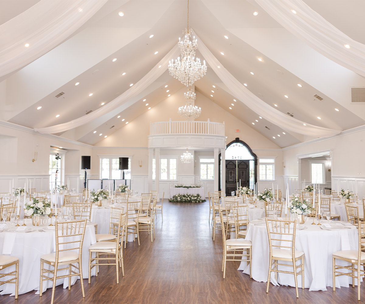 Elegant receptin space at Lindsay Grove by Wedgewood Weddings