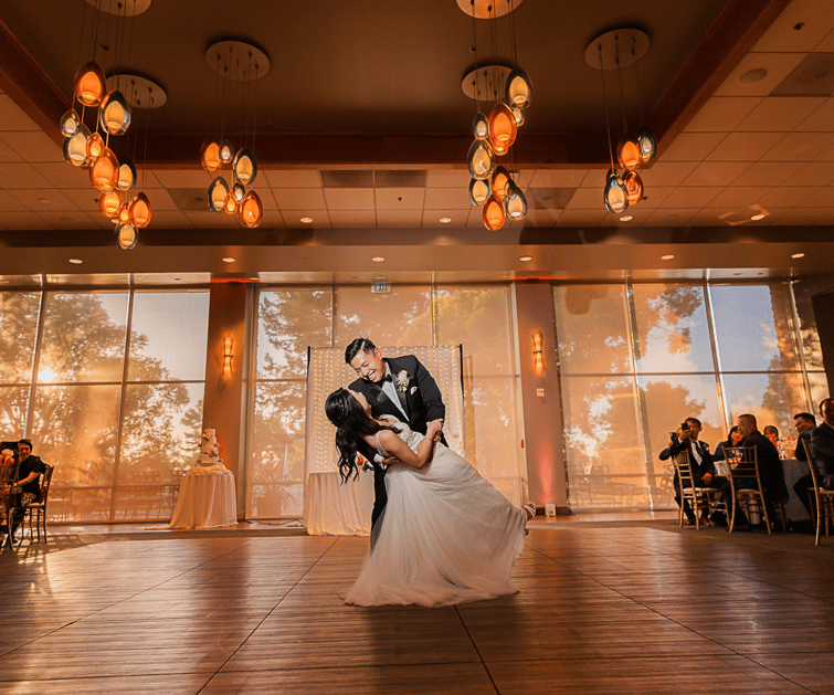 Couples first dance at Rio Hondo by Wedgewood Weddings (5)