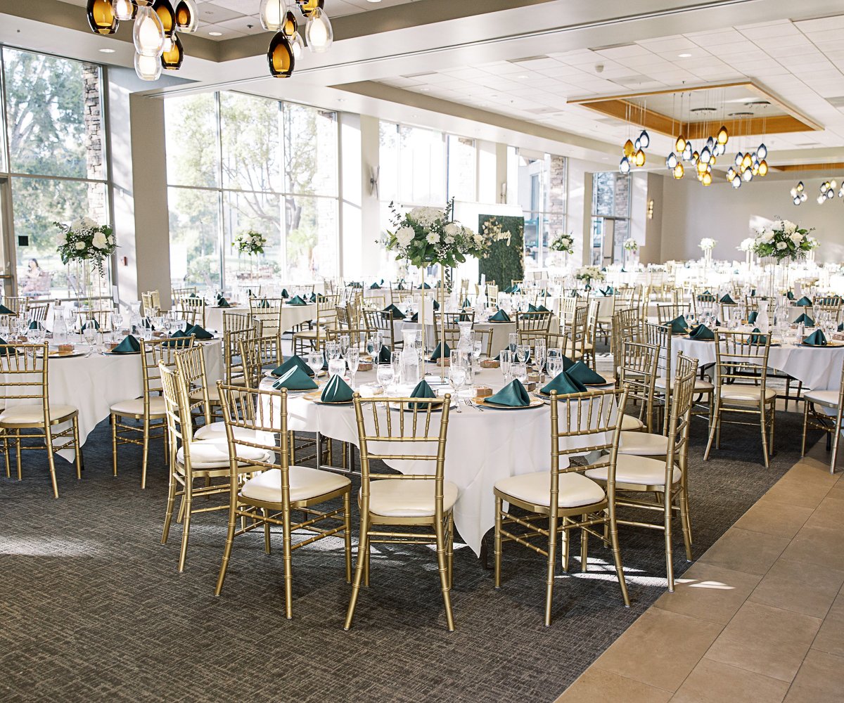 Rio Hondo: Elegant Downey, CA Wedding Venue with Stunning Greenery