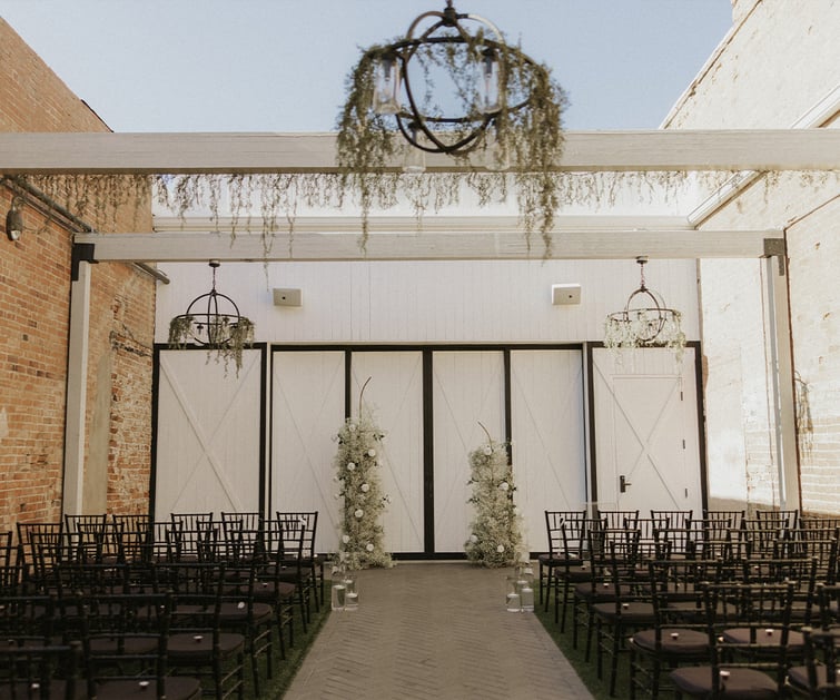 Courtyard ceremony - Tre Bella by Wedgewood Weddings