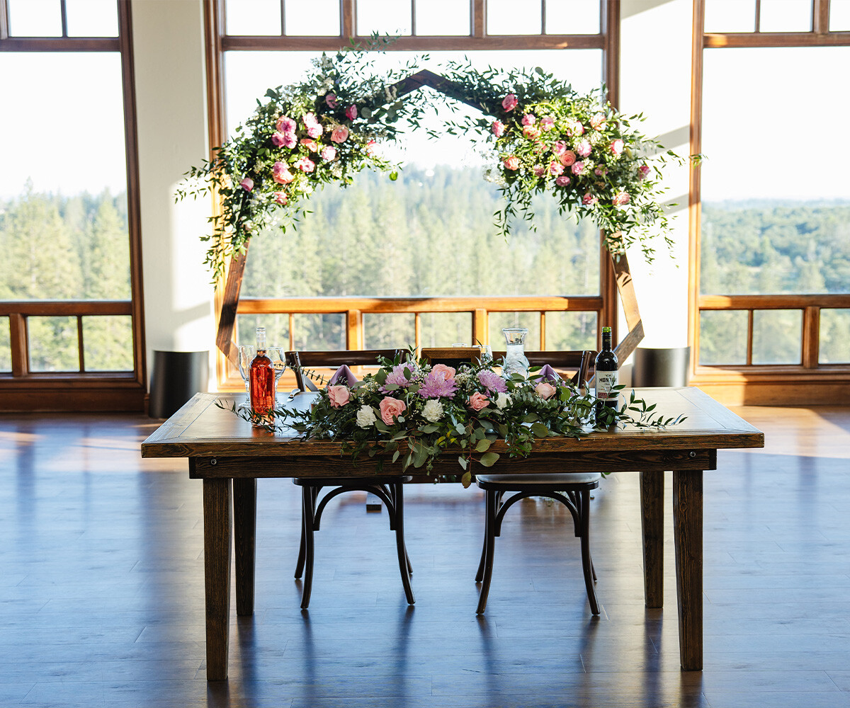 Sweetheart table with views - Winchester Estate by Wedgewood Weddings
