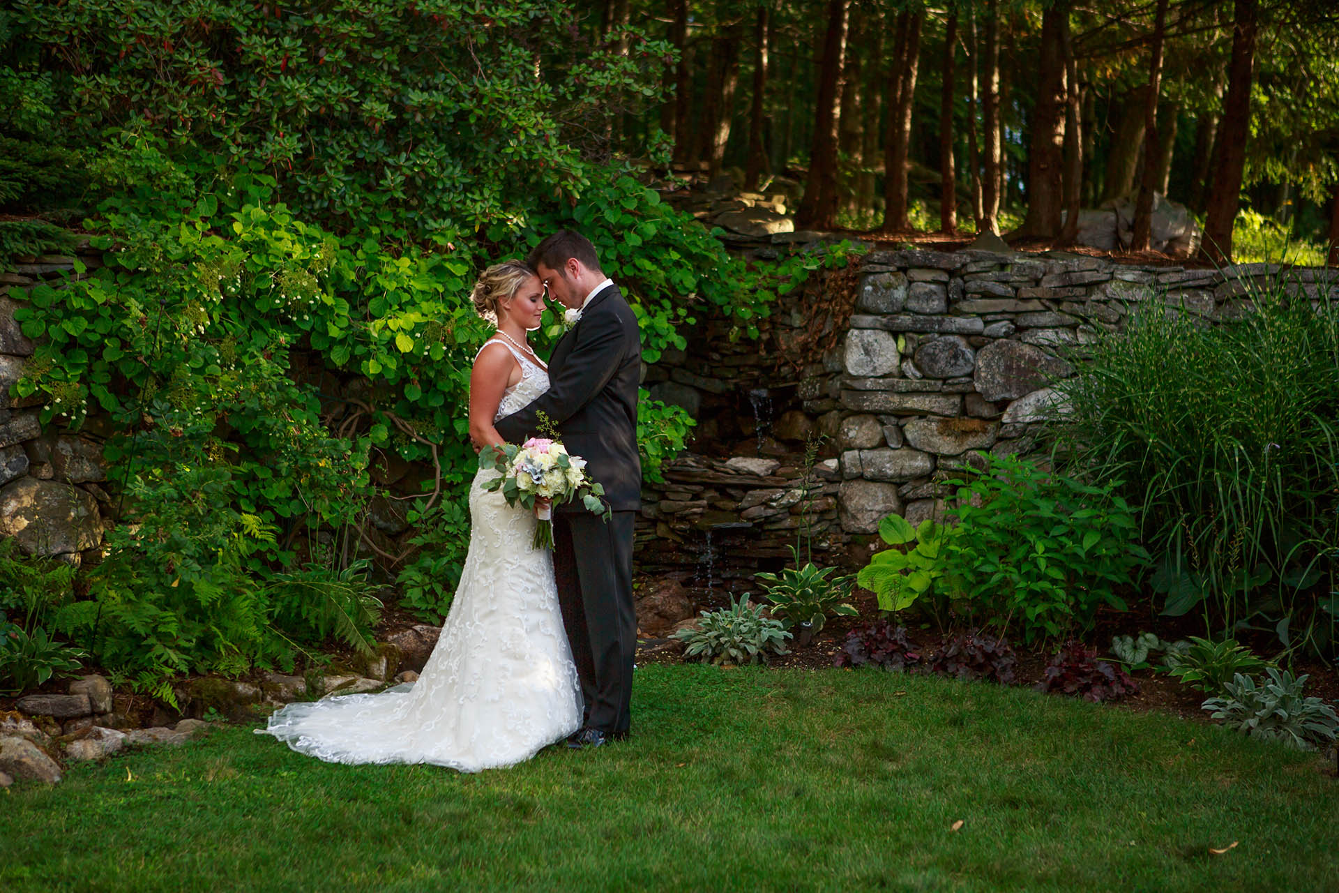 Granite Rose Wedgewood Weddings   09 Wedgewood Weddings Granite Rose Wedding Venue Bride And Groom Romantic 72dpi 