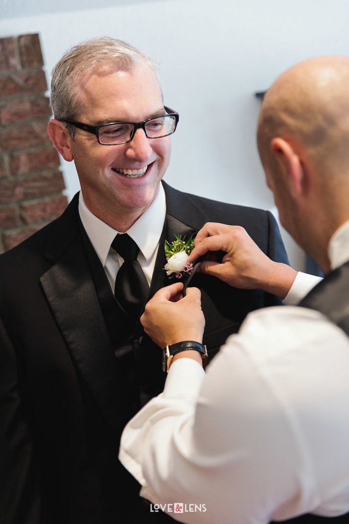 groomsman boutineer