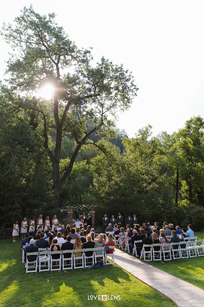 beautiful colorado wedding ceremony