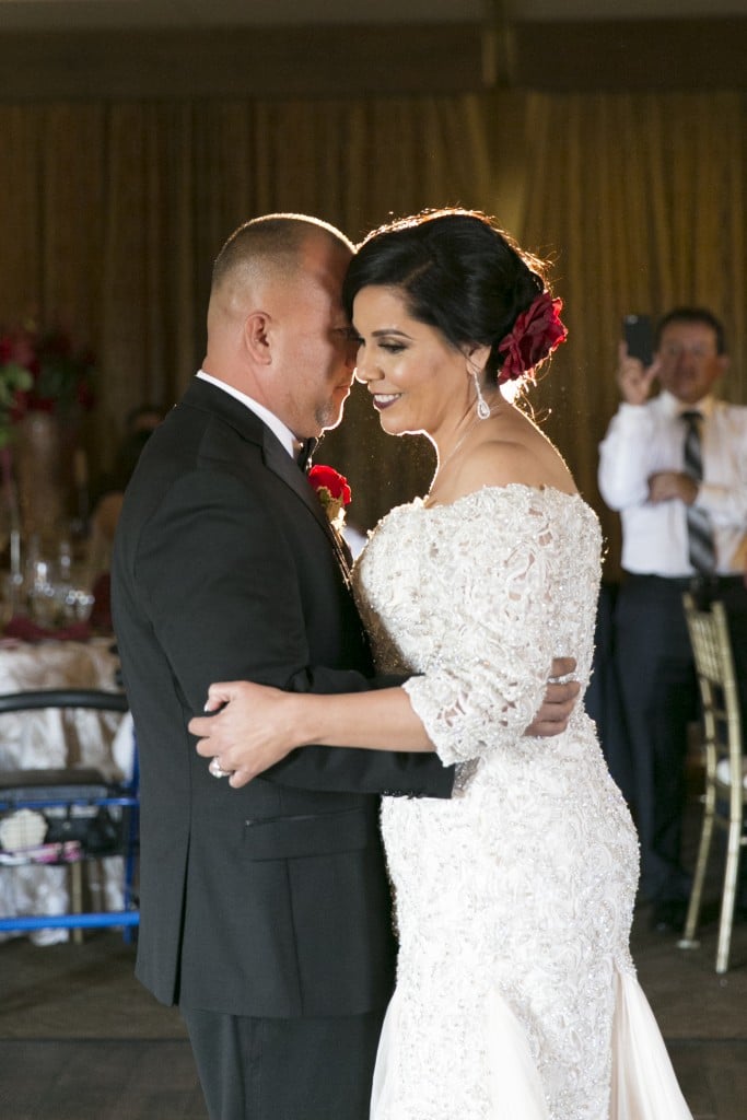 wedding first dance gorgeous bride and groom